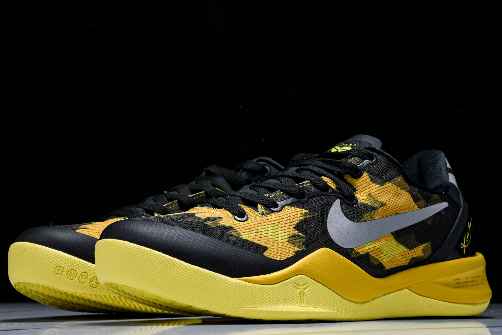 Kobe 8 XDR 'Black Yellow'