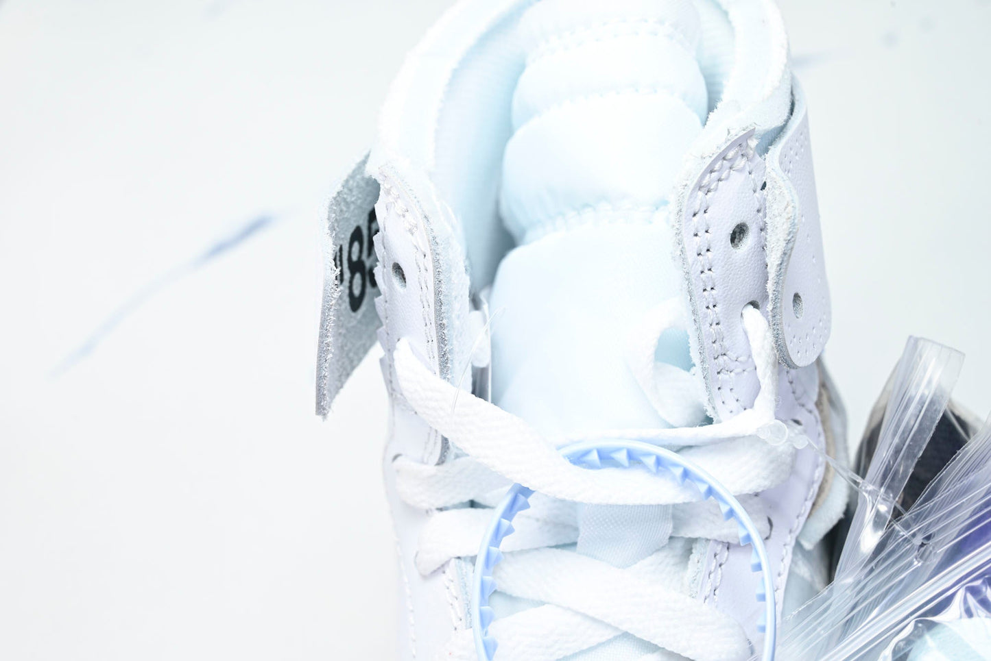 Off-White x Virgil Abloh Archive AJ1 Retro High 'Alaska'