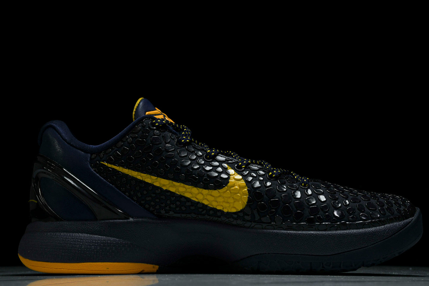 Kobe 6 'Imperial Purple'