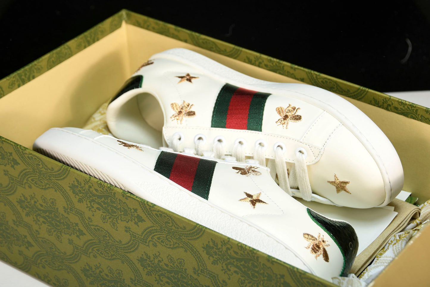 Guссi Ace 'Bees and Stars Green' - UK 7 / US 7.5 / EU 41