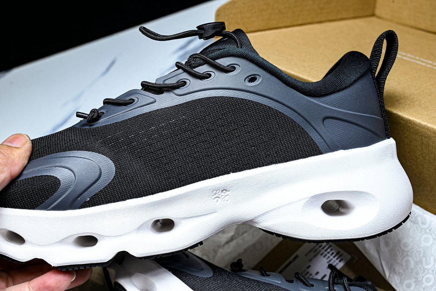 LOEWE × ON Cloudsolo 'Black White'