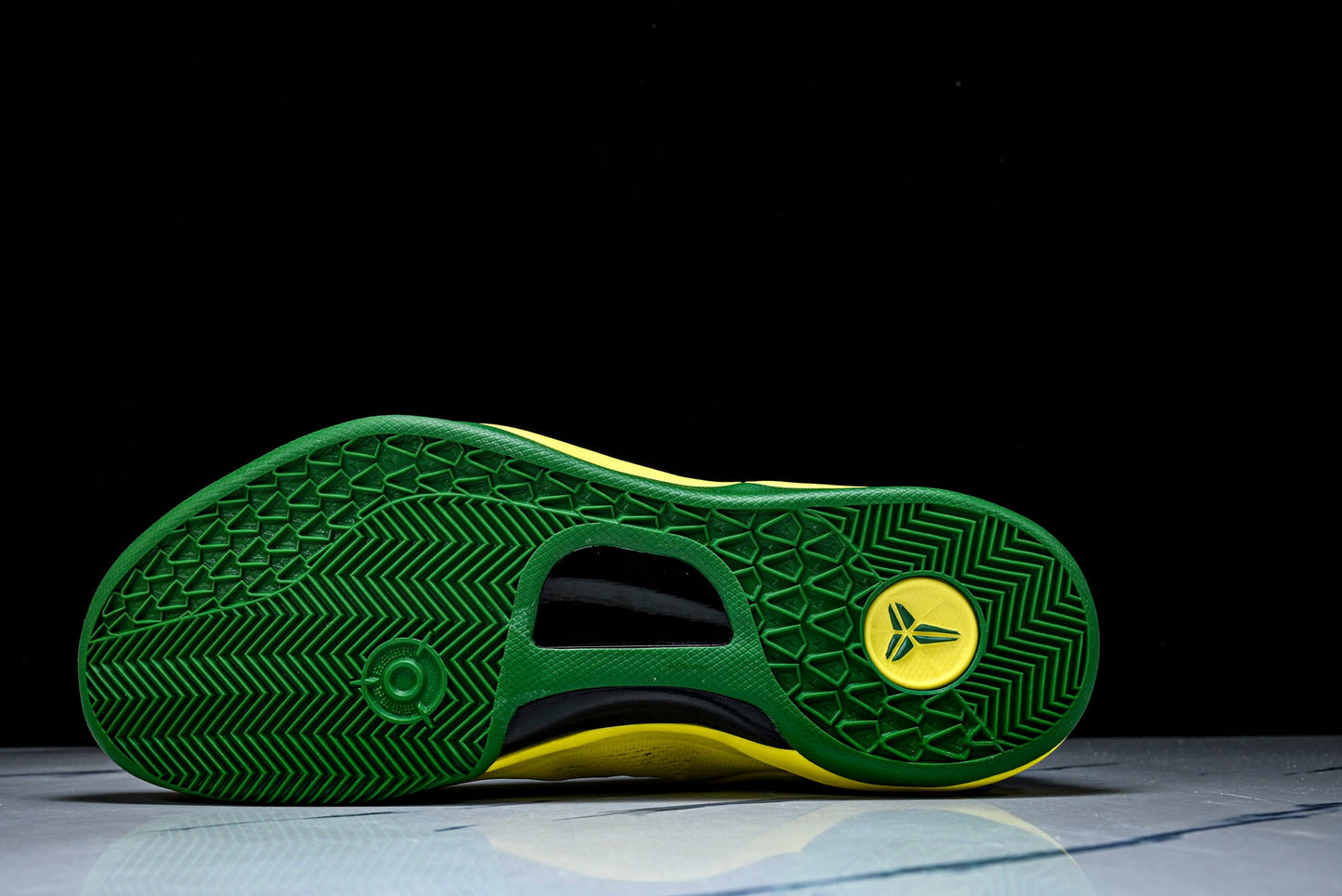 Kobe 8 Protro Oregon Ducks PE 'Yellow'