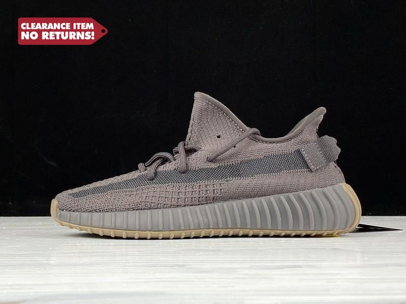 Yzy Boost 350 v2 Cinder Non-Reflective - UK 12 / US 12.5 / EU 47