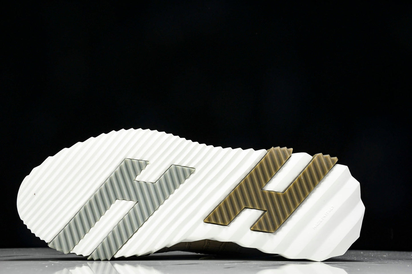 Нermès Bouncing Sneaker 'Etoupe Crocodile'