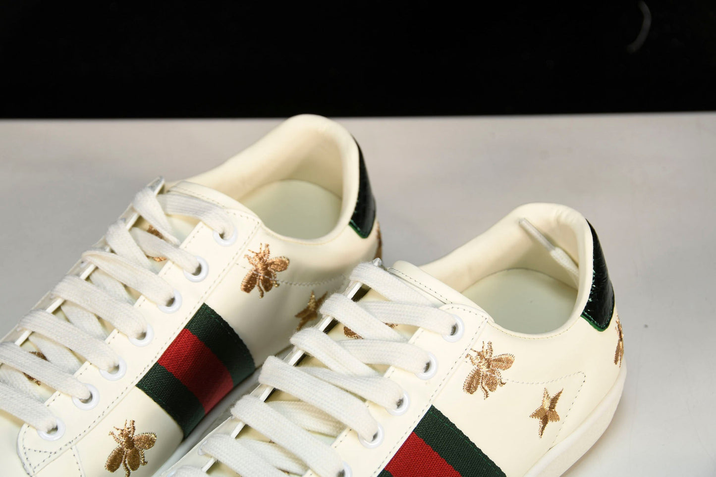Guссi Ace 'Bees and Stars Green' - UK 7 / US 7.5 / EU 41