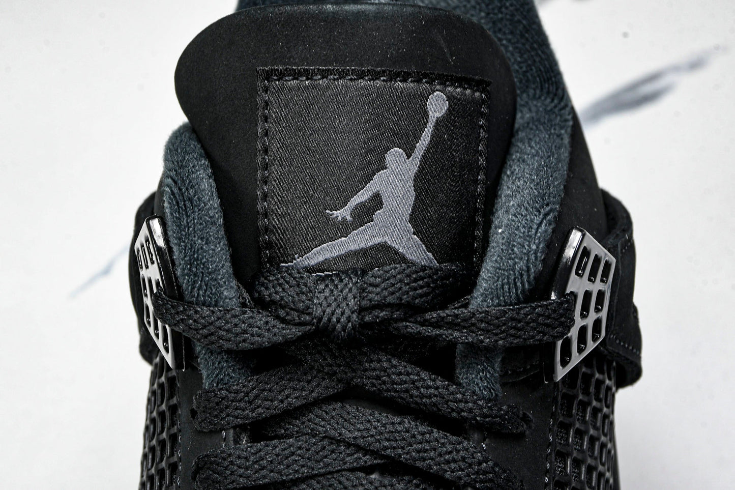 AJ4 Retro 'Black Cat' (2025)