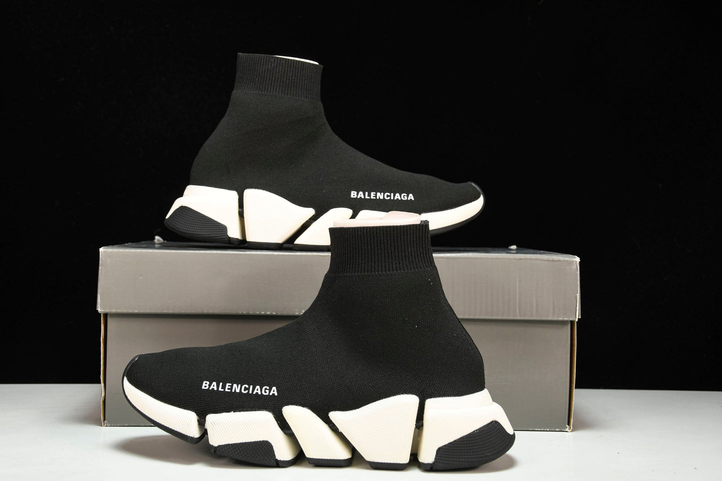 Speed 2.0 Trainers 'Black White' - UK 11 / US 12 / EU 45