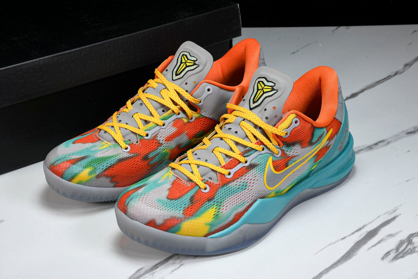 Kobe 8 Protro 'Venice Beach' - UK 8.5 / US 9.5 / EU 43