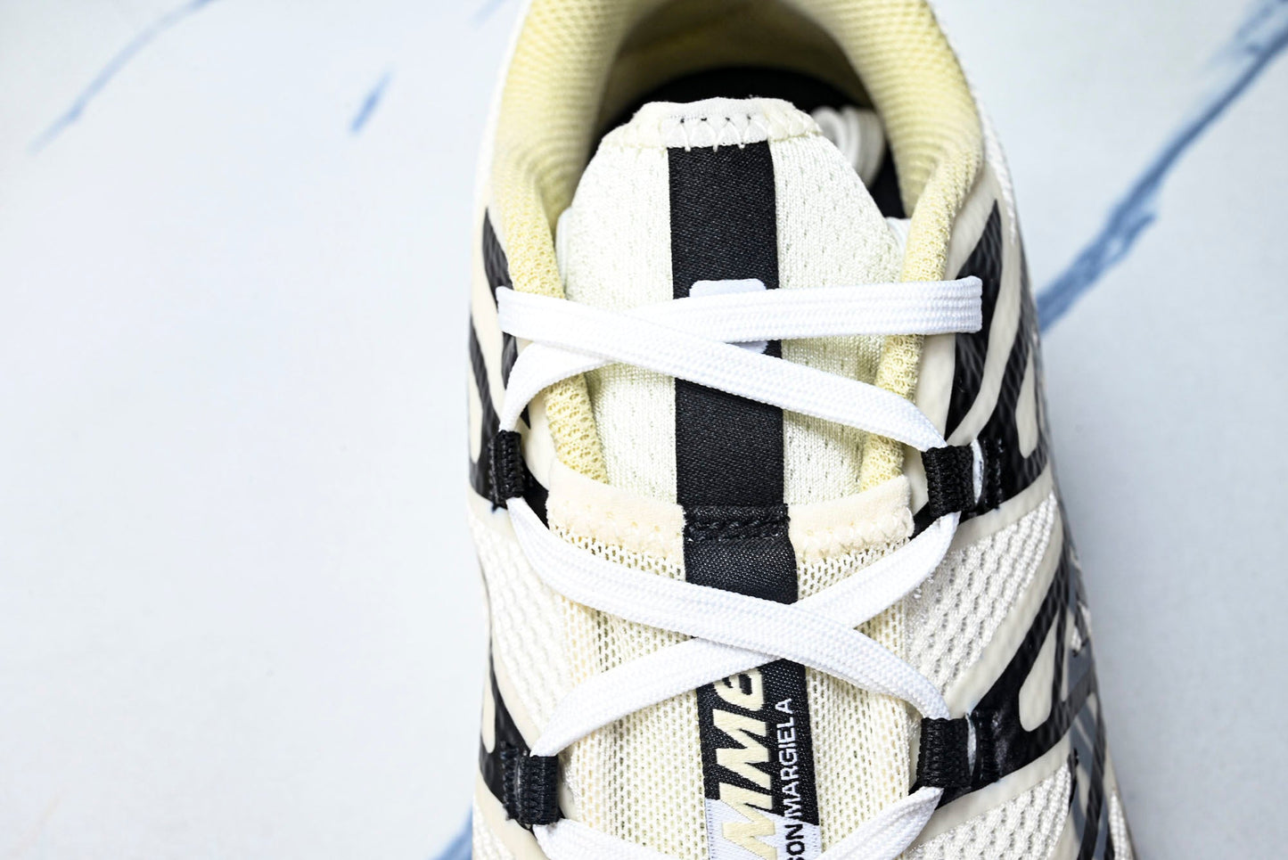 Salomon x Maison Margiela XT-MM6 'Vanilla Ice'