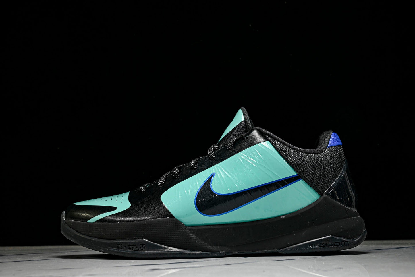 Kobe 5 Protro 'EYBL Academy PE'