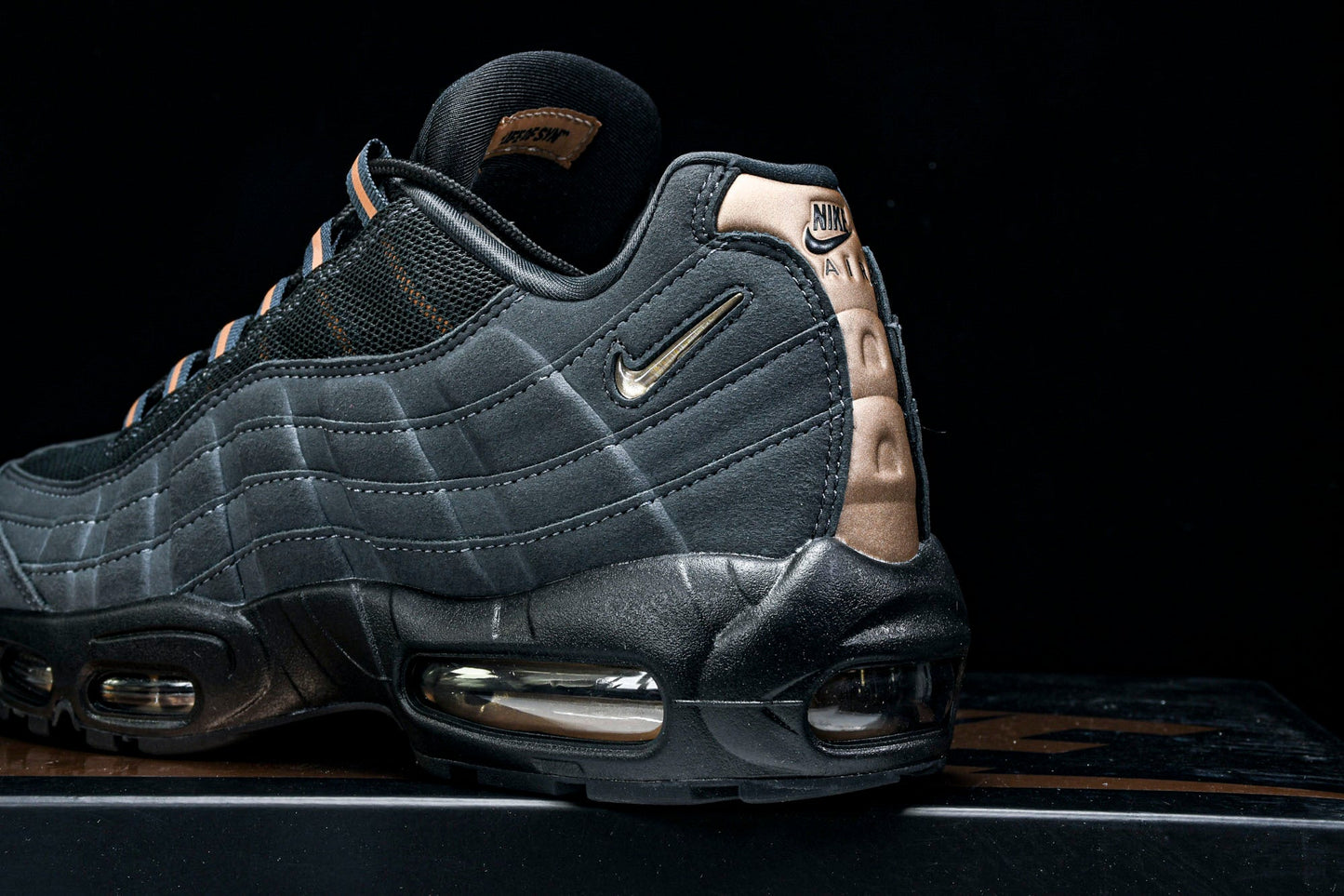 AM95 x Central Cee 'Live Yours'