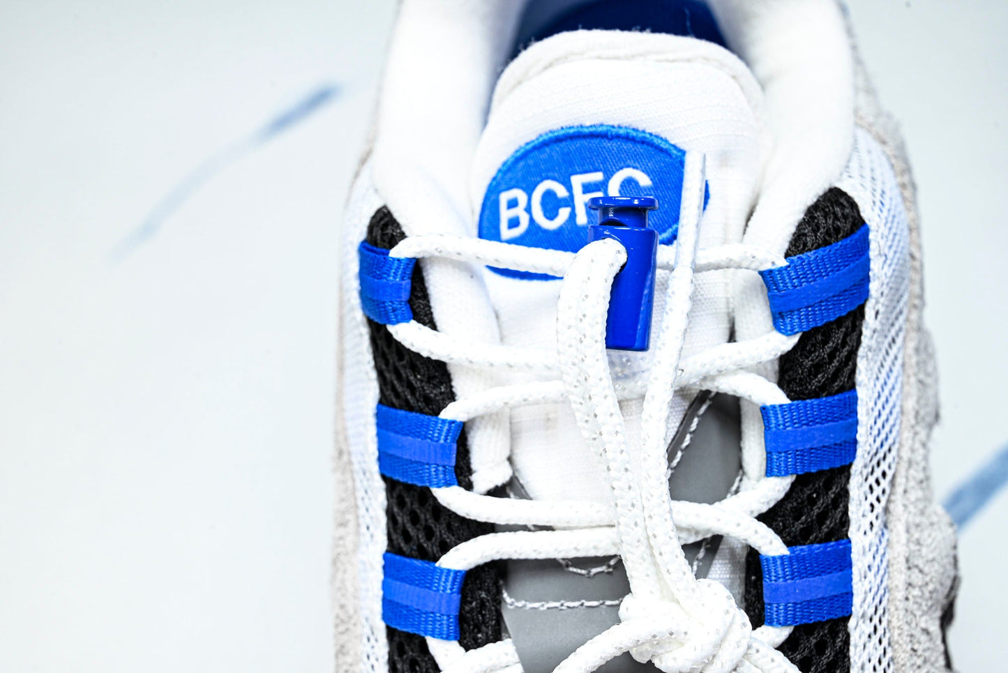 Undefeated x AM95 Geo Exclusive Pack 'Birmingham Hyper Cobalt'