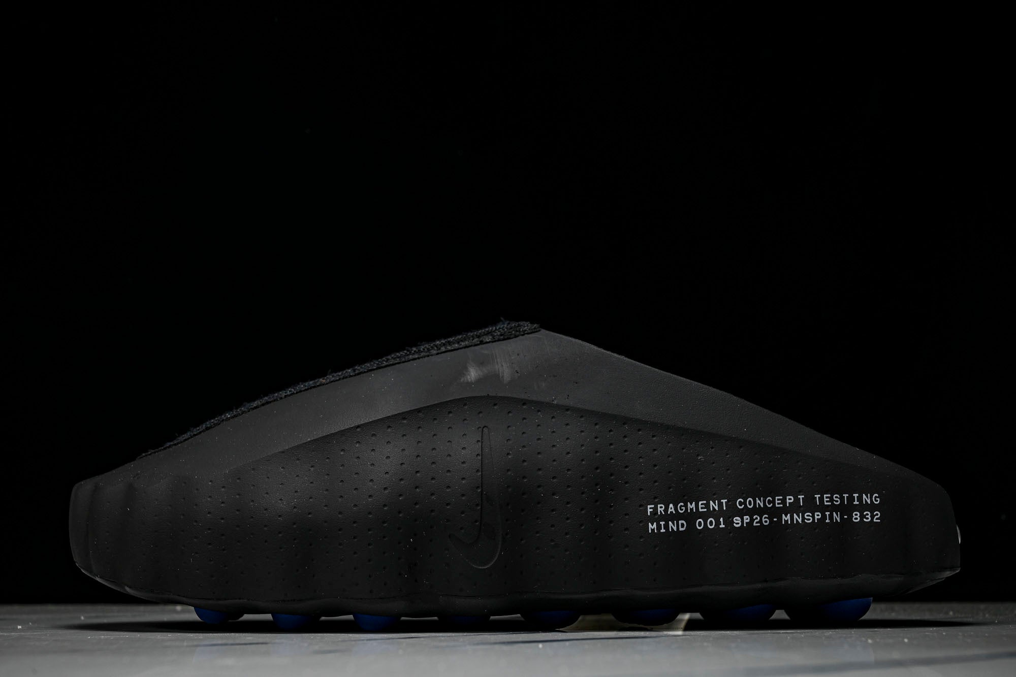 Fragment x Mind 001 Slide 'Black'