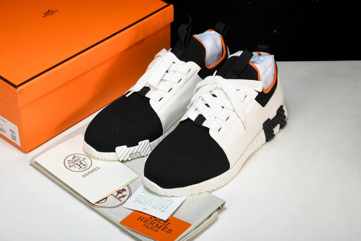 Нermès Depart Sneaker 'Noir Blanc'
