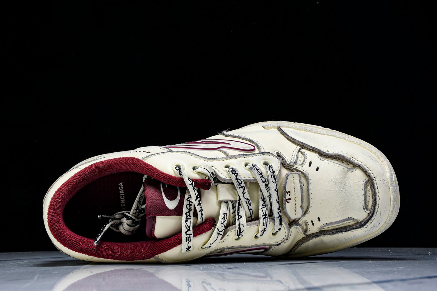 Вalenciaga Hamptons Worn-Out Sneaker 'Off-White Red'