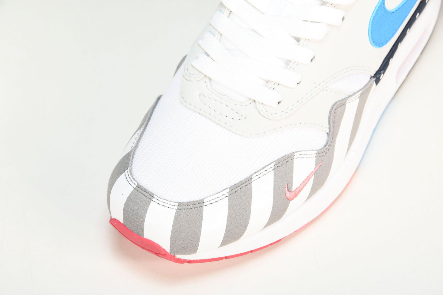 AM1 x Parra