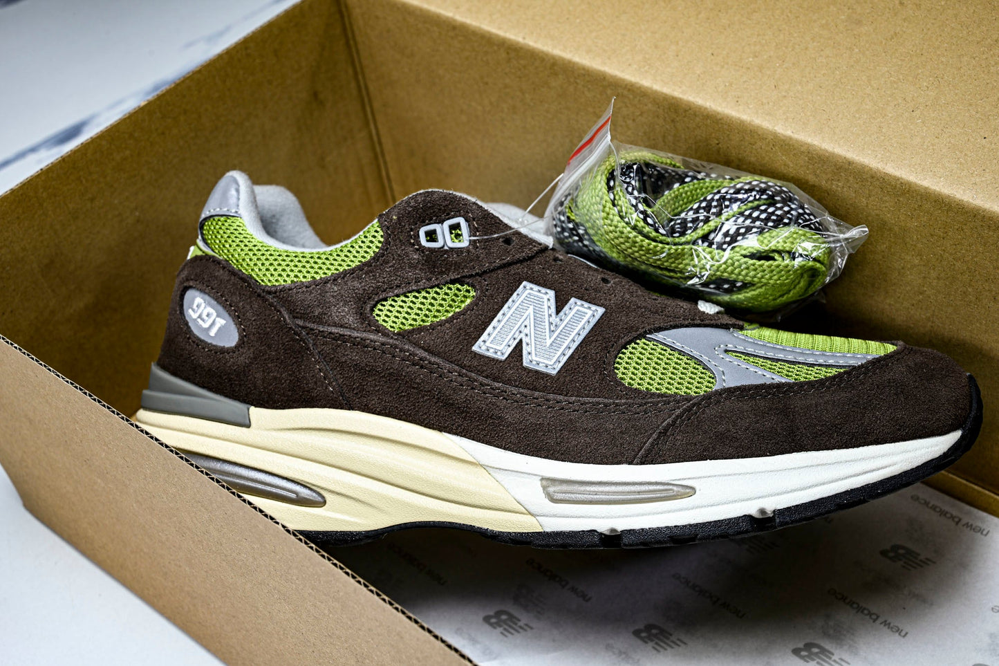 NB 991v2 MiUK x Daniëlle Cathari x Kith 'Reverse Matcha'