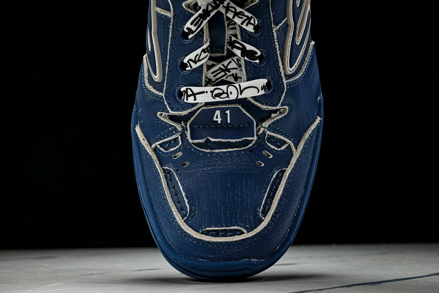 Вalenciaga Hamptons Worn-Out Sneaker 'Navy Blue'