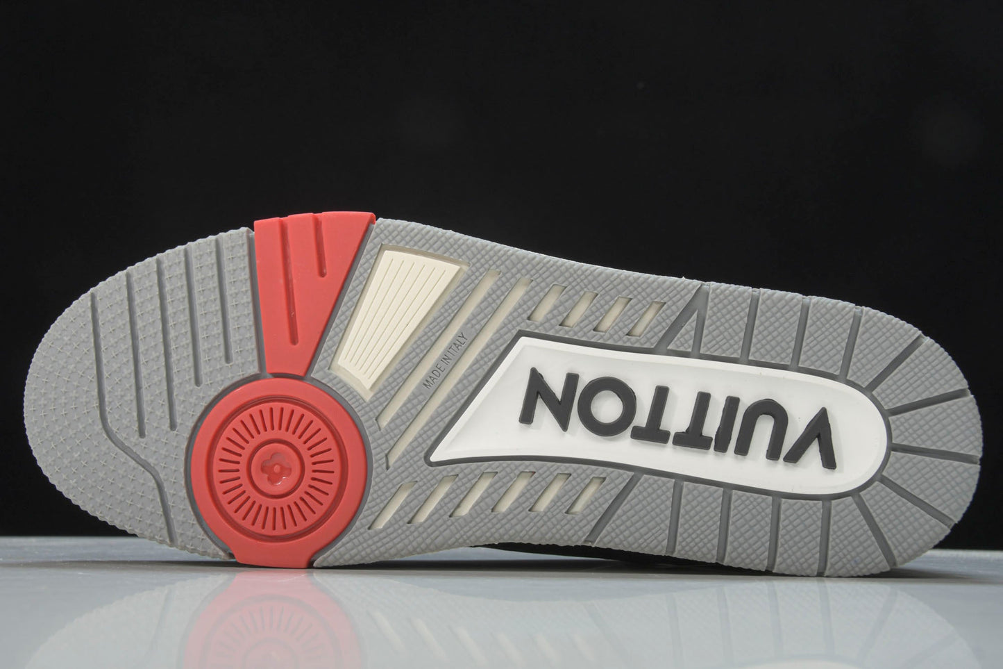 Louis Vuittоп Trainer Low 'Black Grey' - UK 5 / US 6 / EU 39