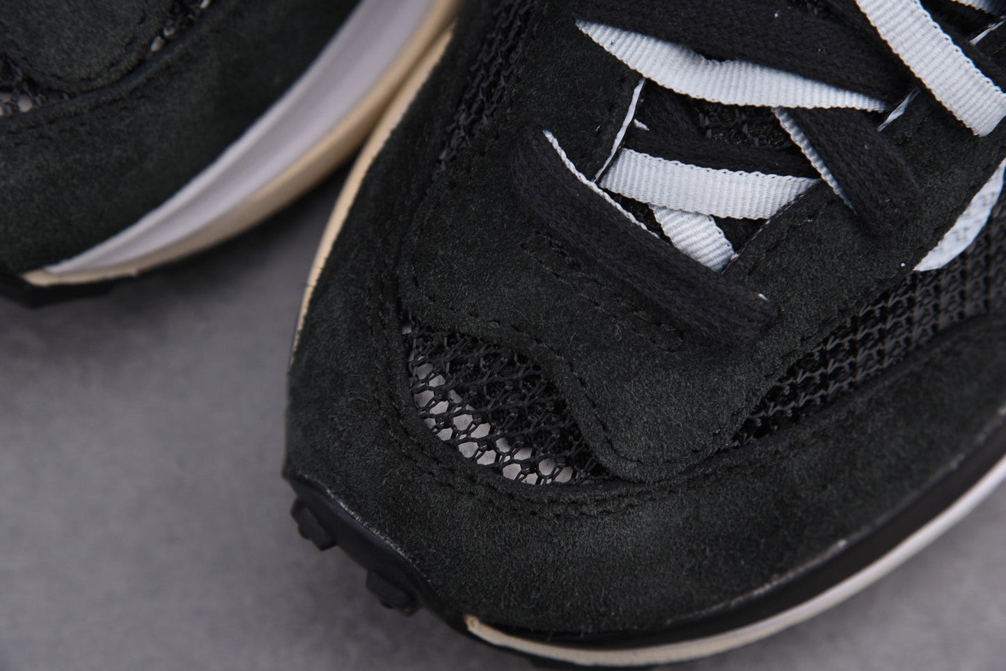 Sacai VaporWaffle Black White - UK 8.5 / US 9.5 / EU 43 - UK 8.5 / US 9.5 / EU 43