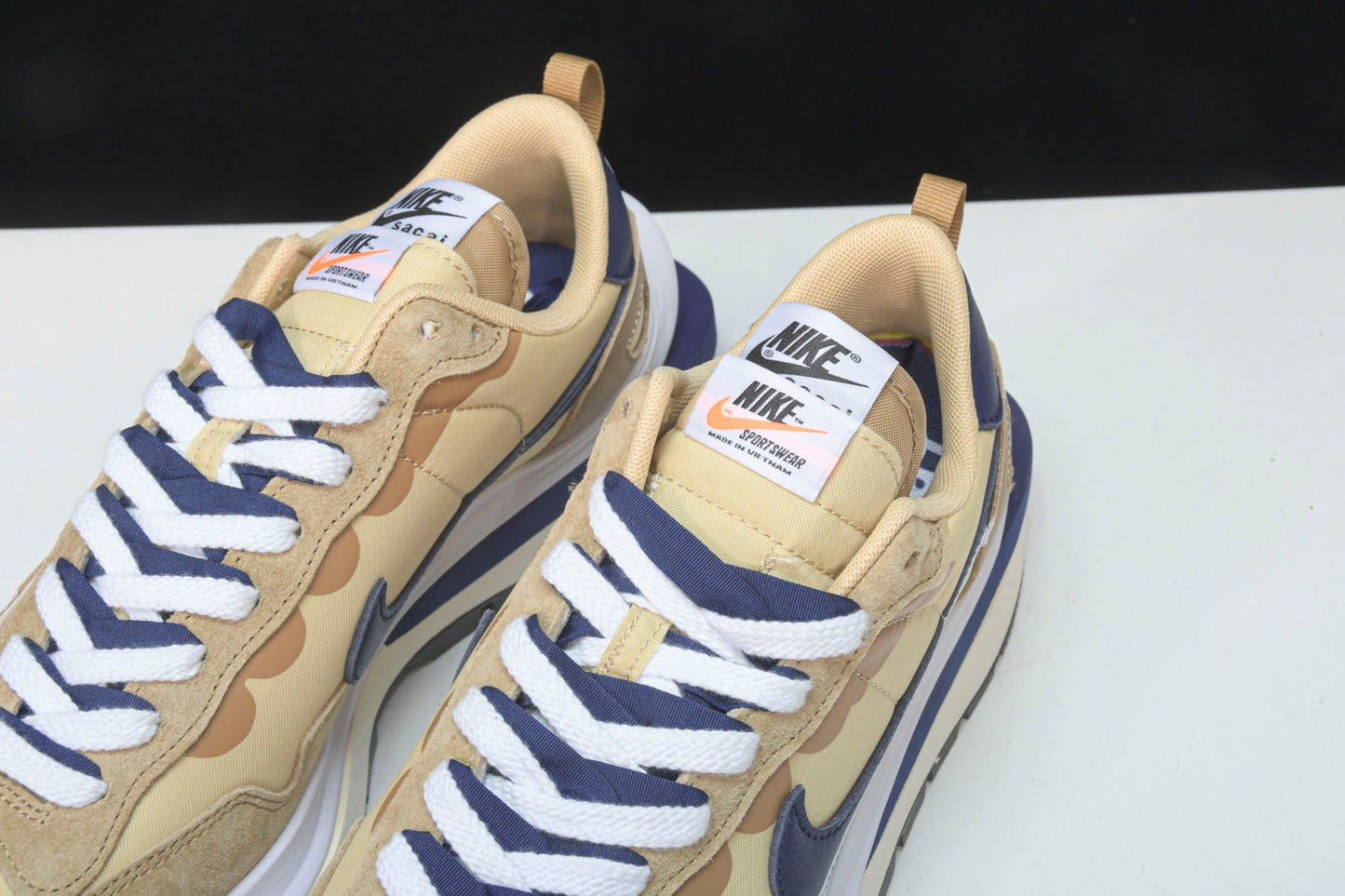 Sacai VaporWaffle ‘Sesame’ - UK 6.5 / US 7.5 / EU 40.5