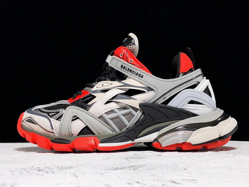 Track 2.0 Trainer 'Black Grey Red' - (W) UK 5 / (W) US 8 / EU 38