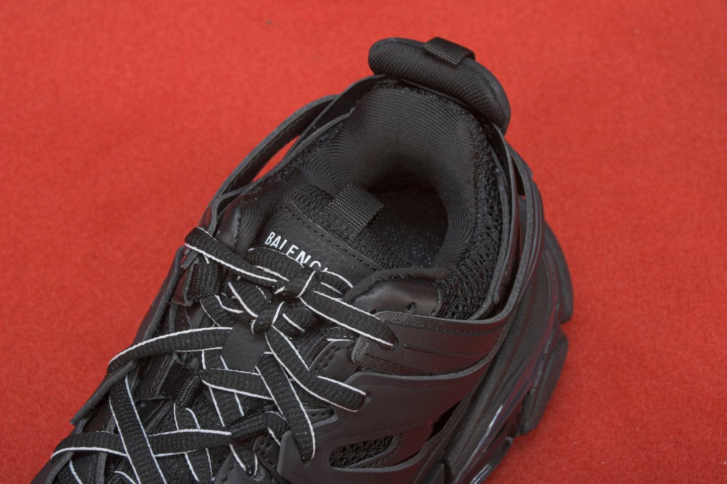 Track Trainer 'Triple Black' - UK 8 / US 9 / EU 42