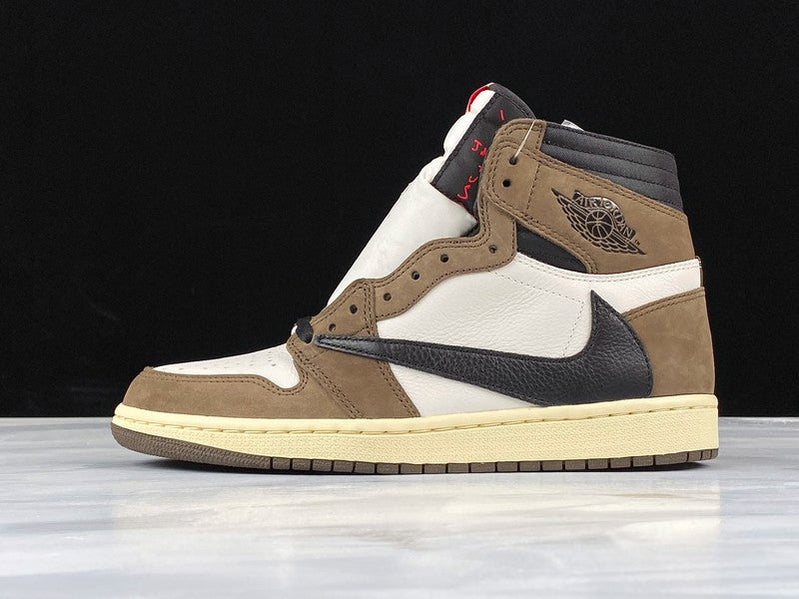 Travis Scott AJ1 Retro High - UK W 4.5 (M 5) / US W 7 (M 5.5) / EU 38