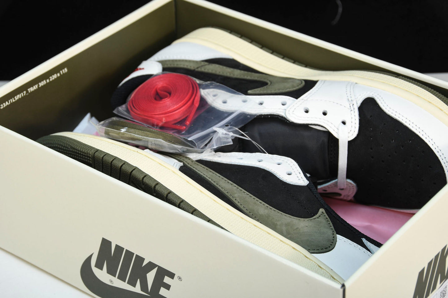 Travis Scott x AJ1 Low OG 'Olive' - UK W 4 (M 4.5) / US W 6.5 (M 5) / EU 37.5
