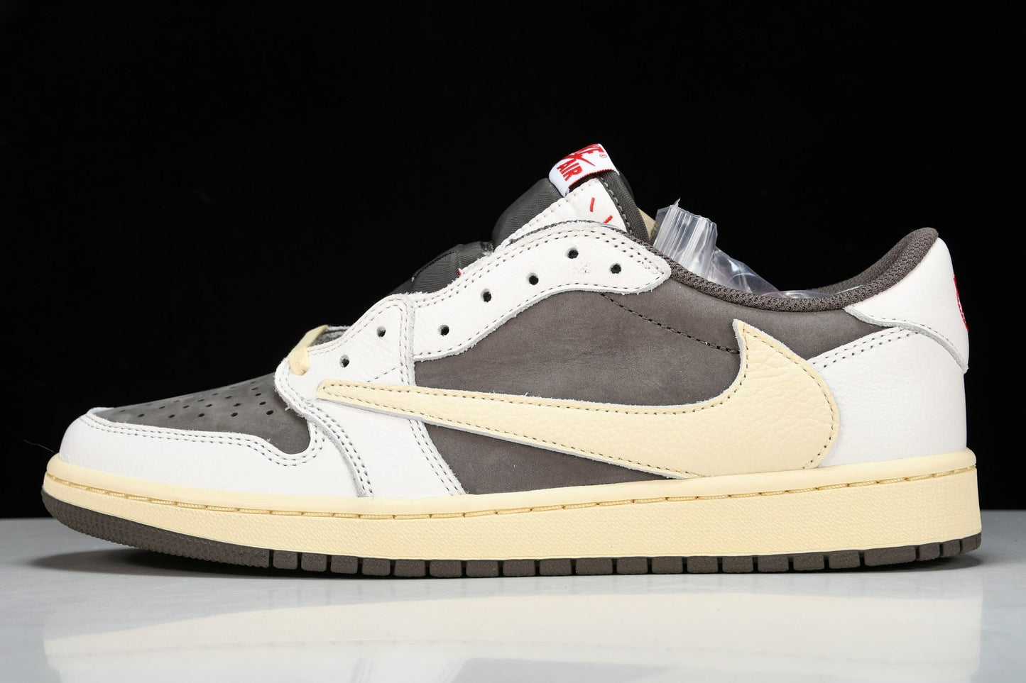 Travis Scott x AJ1 Low OG 'Reverse Mocha' - UK 13 / US 14 / EU 48.5