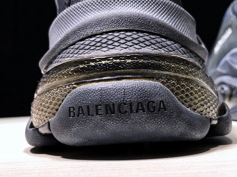 Triple S Sneaker "Triple Black Clear Sole" - (W) UK 5 / (W) US 8 / EU 38