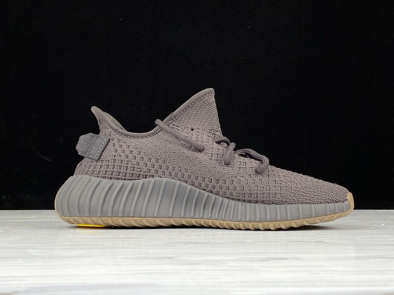 Yzy Boost 350 v2 Cinder Non-Reflective - UK 12 / US 12.5 / EU 47