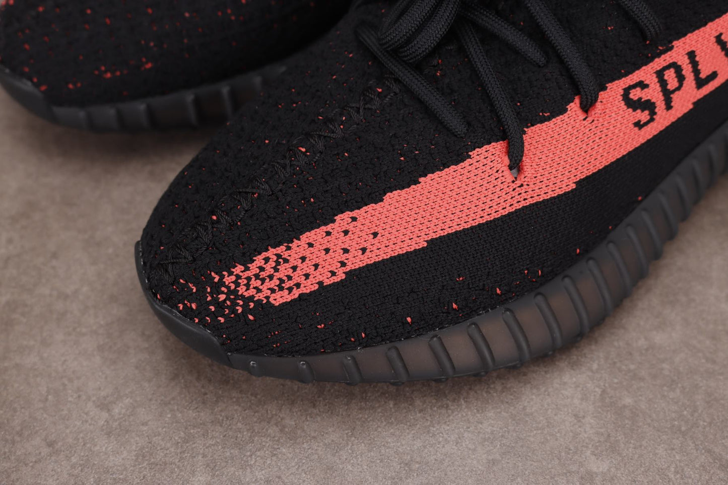 Yzy Boost 350 v2 Core Black Red - UK 12 / US 12.5 / EU 47