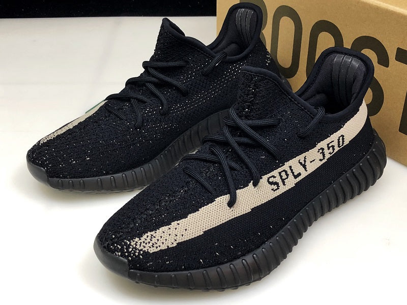 Yzy Boost 350 v2 Core Black White - UK 4.5 / US 5 / EU 37