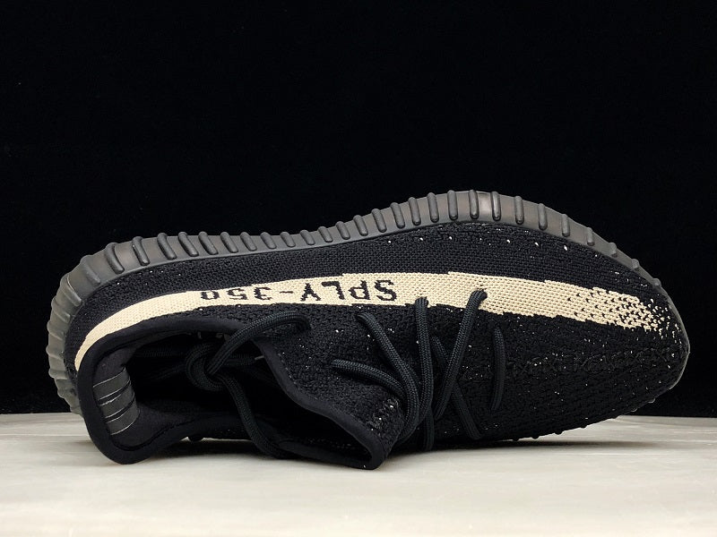 Yzy Boost 350 v2 Core Black White - UK 4.5 / US 5 / EU 37