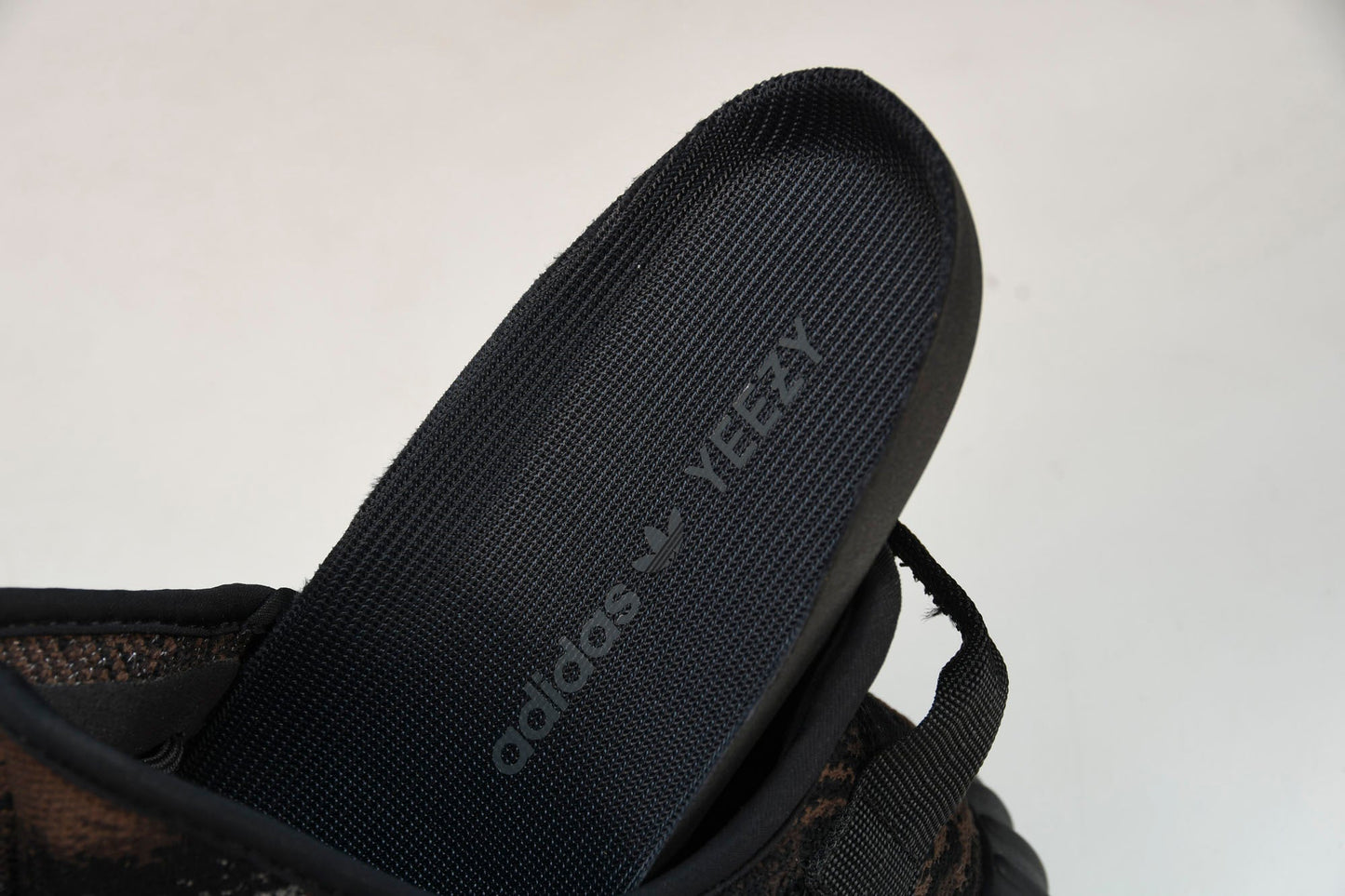 Yzy Boost 350 V2 'MX Rock' - UK 12 / US 12.5 / EU 47