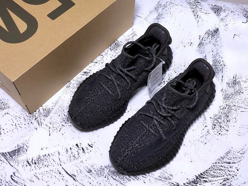 Yzy Boost 350 v2 Static Black Reflective - UK 10.5 / US 11 / EU 45