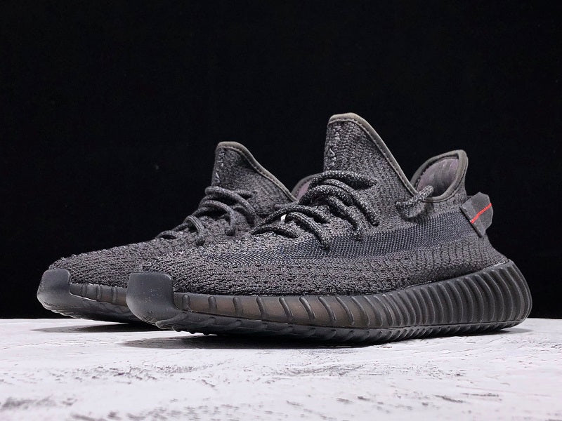 Yzy Boost 350 v2 Static Black Reflective - UK 10.5 / US 11 / EU 45