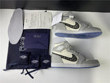 Dr x AJ1 Retro High OG (Special Box)