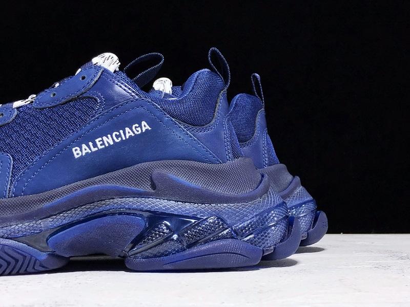 Triple S Sneaker "Navy Clear Sole"