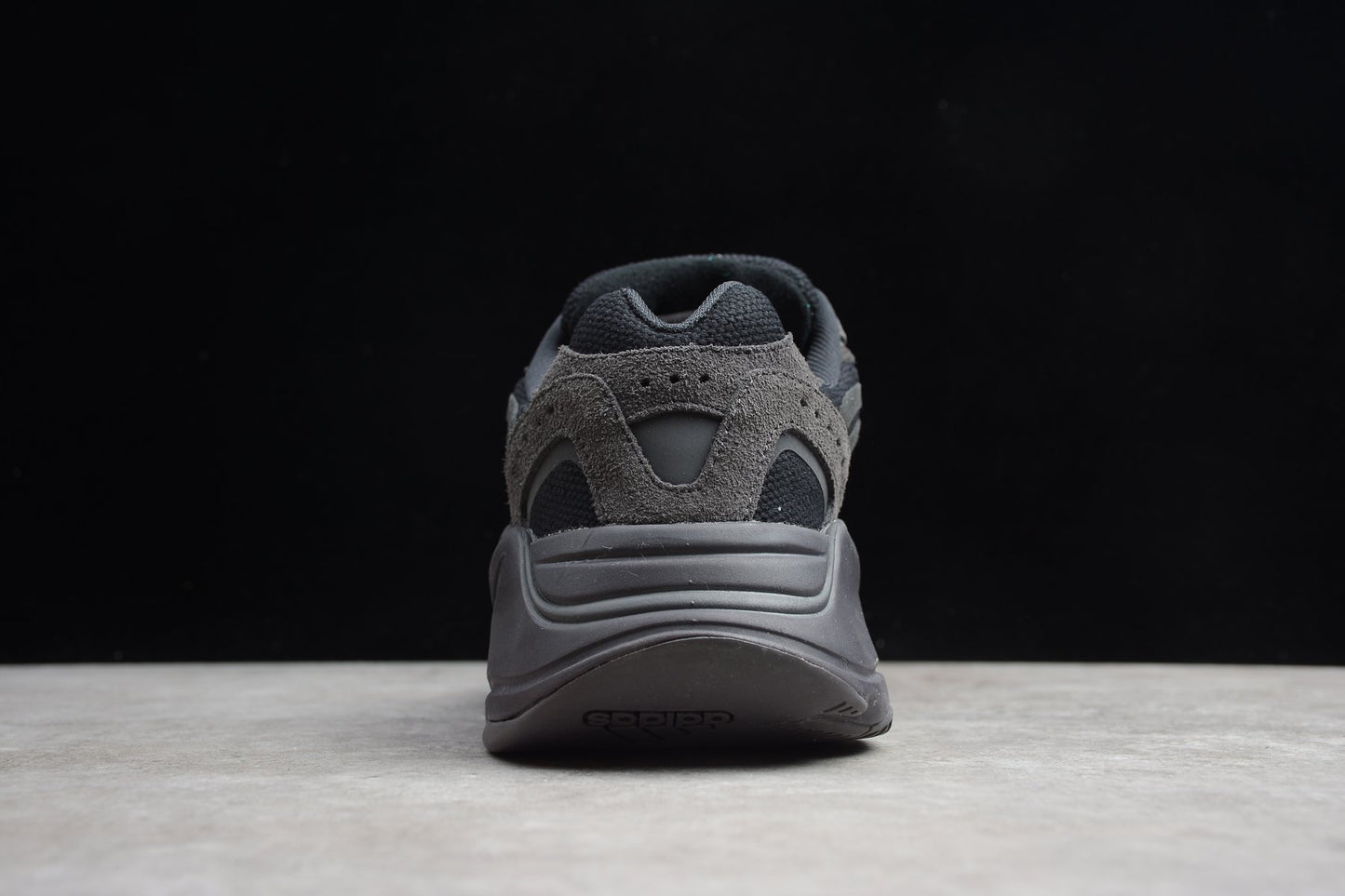 Yzy Boost 700 V2 Vanta