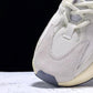 Yzy Boost 700 Analog