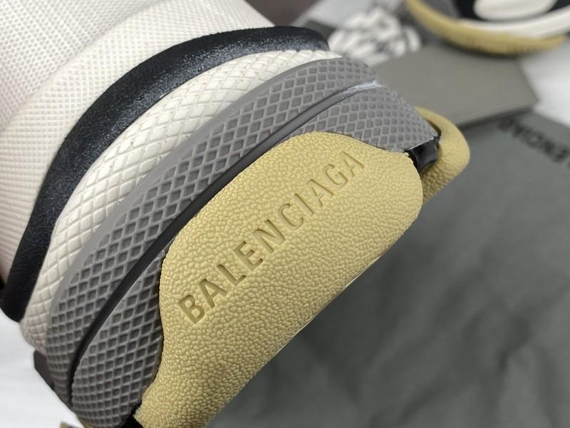 Triple S Sneaker "White Grey Black"