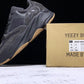 Yzy Boost 700 Utility Black