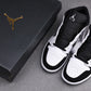 AJ1 Retro Mid ‘Tuxedo’