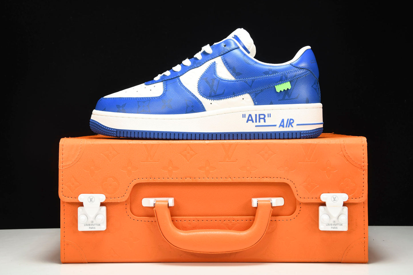Louis Vuittоп x AF1 by Virgil Abloh 'White Blue' (With Special Case)