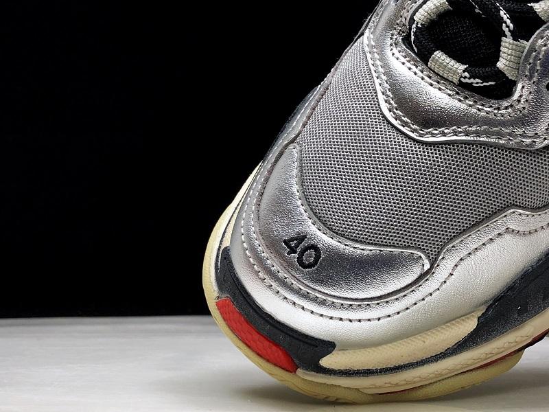 Triple S Sneaker "Silver"