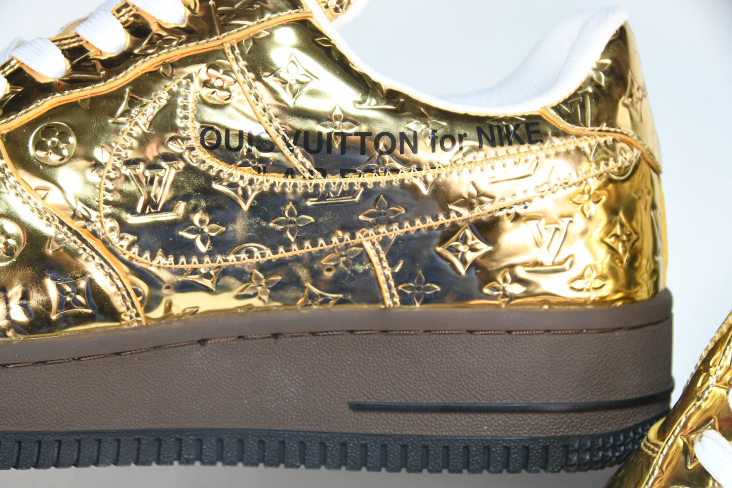 Louis Vuittоп x AF1 by Virgil Abloh 'Metallic Gold' (With Special Case)