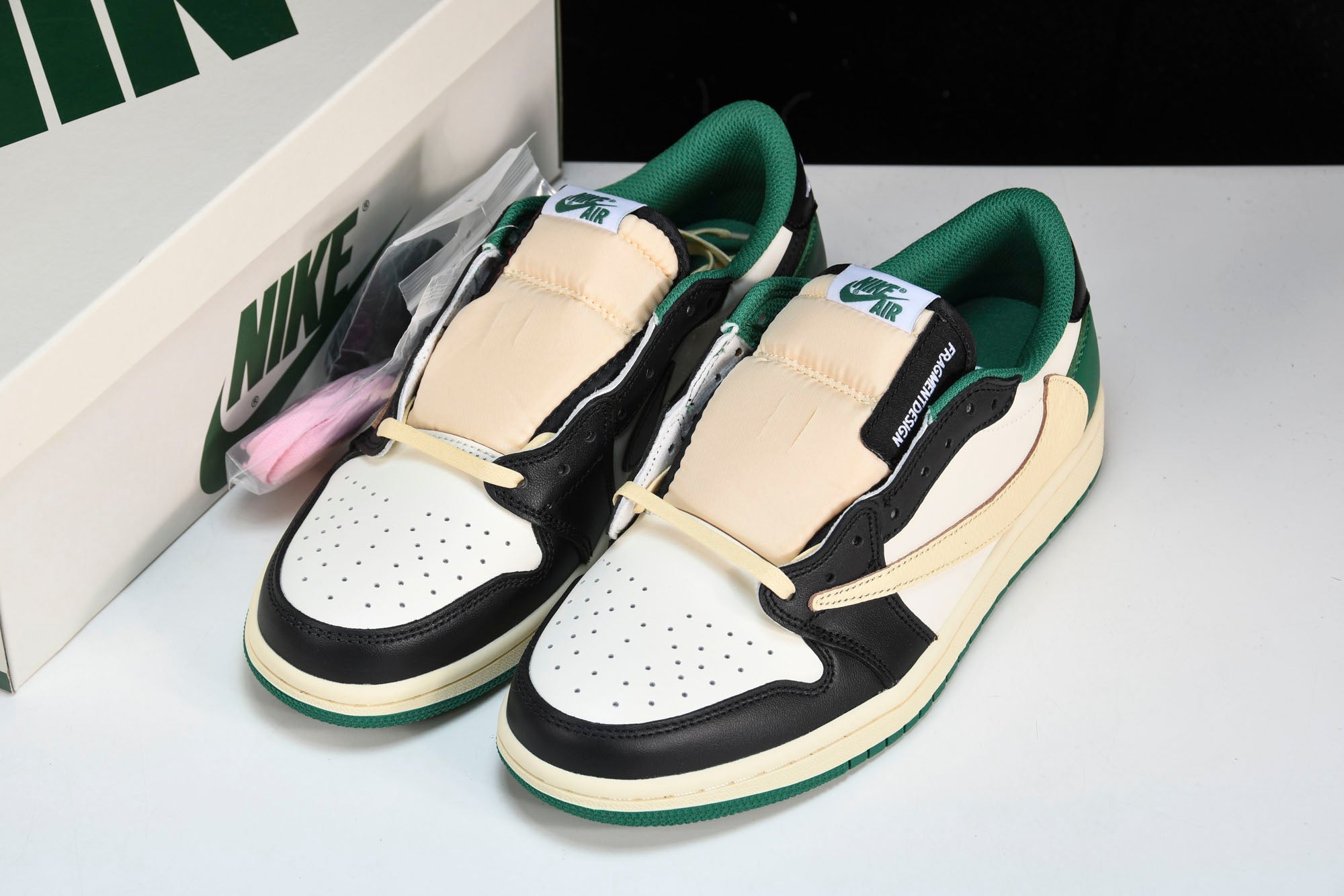 Travis Scott x AJ1 Low x Fragment Design 'Pine Green' (Unreleased