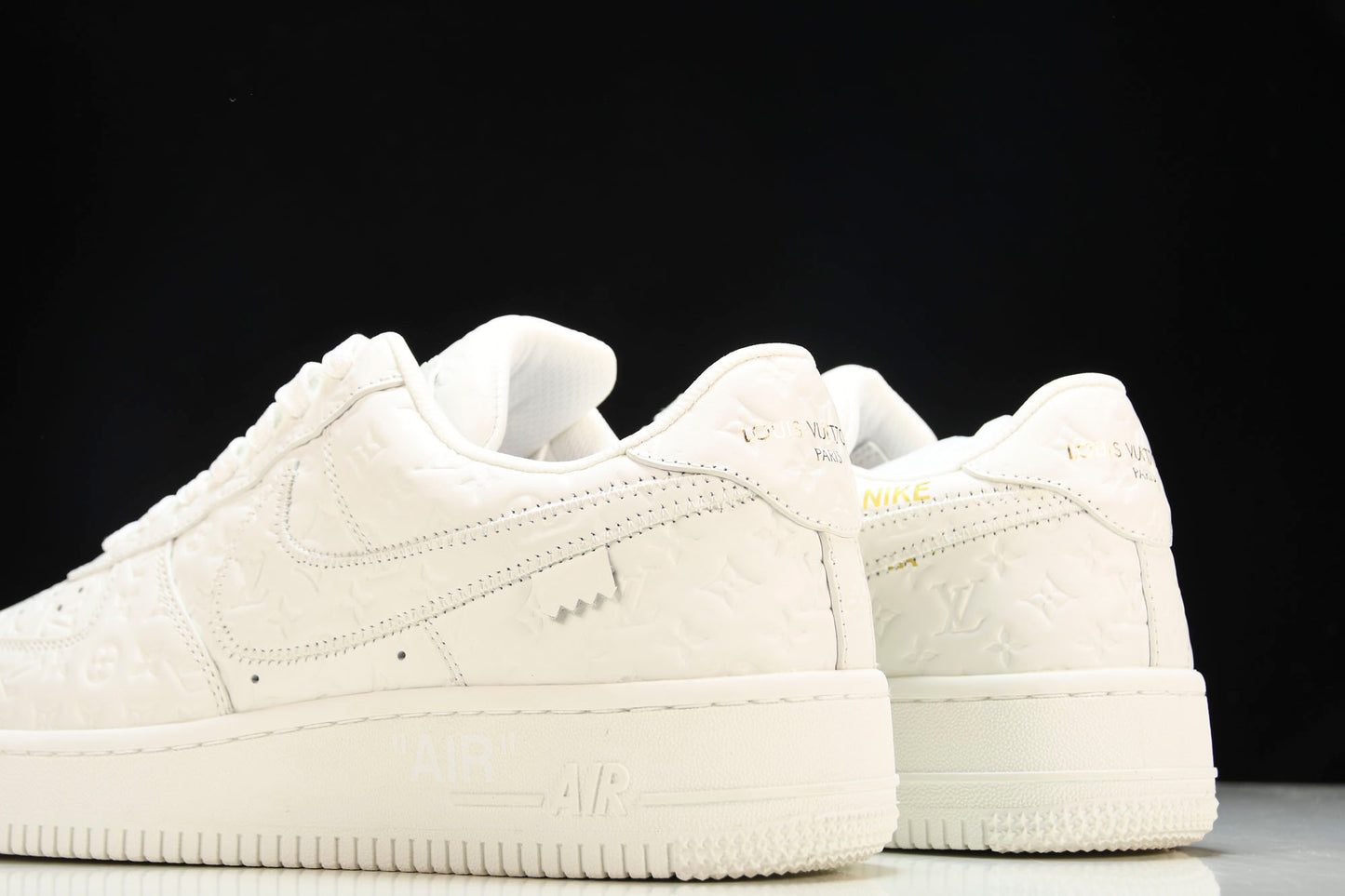 Louis Vuittоп x AF1 by Virgil Abloh 'White' (With Special Case)